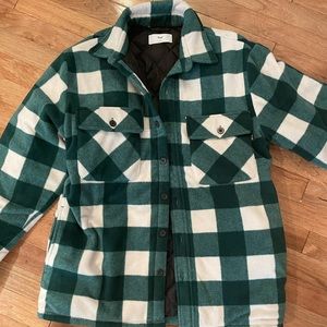 TNA oversized plaid green fleece quilted jacket size 2